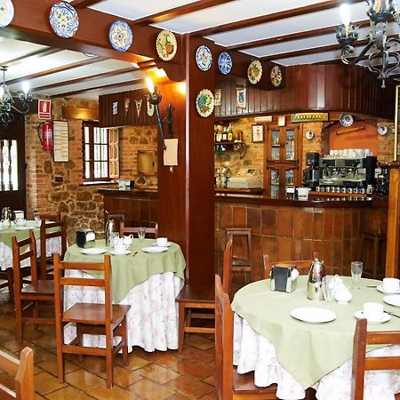 Hotel Los Angeles Santillana del Mar Luaran gambar
